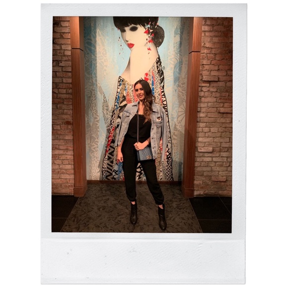 ❥ MEET YOUR STYLIST ❥ - Picture 9 of 12